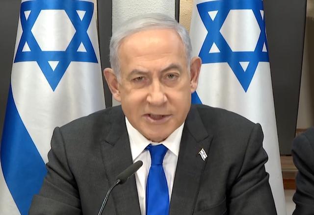 伊朗总统在阅兵式上喊话以色列