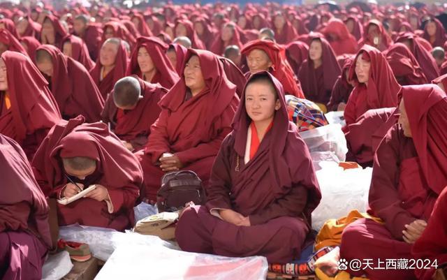 俞敏洪镜头里的班公湖风景 自驾西藏，探秘绝美秘境