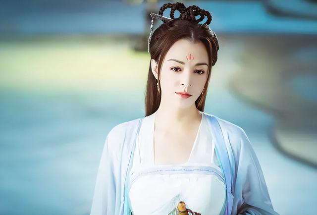 狐妖小红娘物料轰炸 张云龙杨幂龚俊系列剧热度太高了