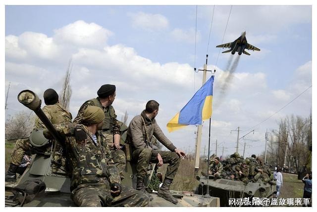 实力悬殊！乌克兰军队放弃前线三个村庄