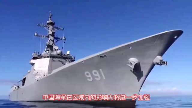 航母"带刀侍卫":055型万吨大驱坐镇,静待海上博弈