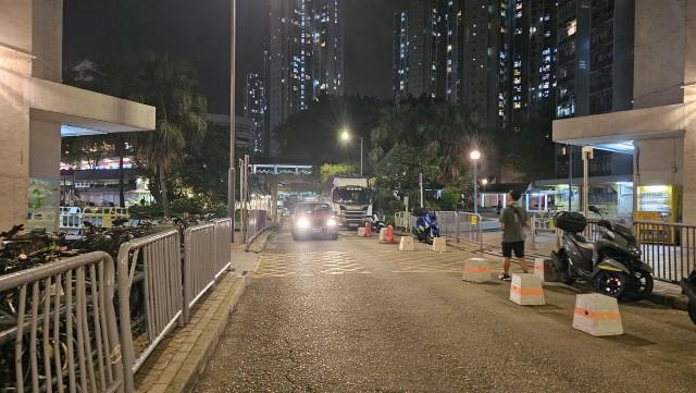 香港一女子遭当街掳走被寻回 监控录下惊险一幕