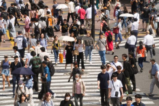 日本食人菌感染病例增至近千例 疫情后社交增多或是诱因