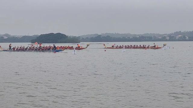 夺冠的愿望没能实现，南京公安龙舟队可能真要游回去了