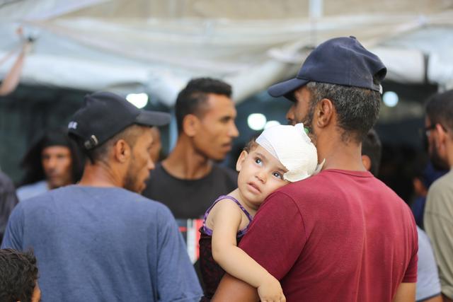 希腊外长呼吁欧洲收治加沙受创儿童