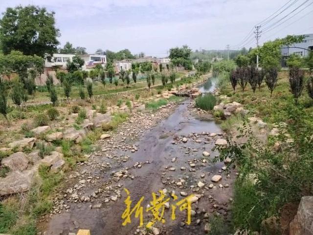 河南一地城管局被曝拖欠600多万元设计费 企业三年讨债无果