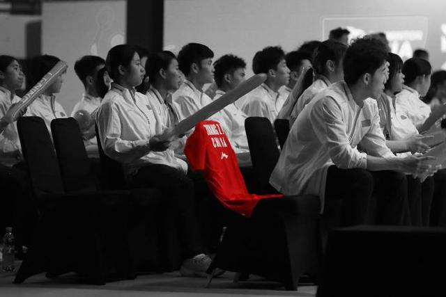 亚青赛混团中国队夺冠 时隔六年重夺冠军荣耀