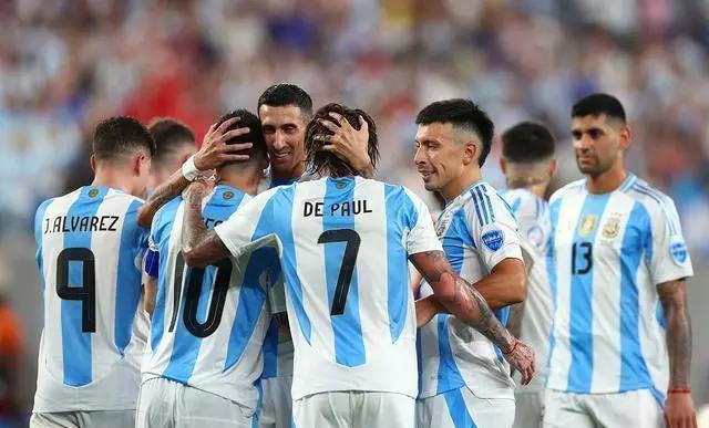 恭喜阿根廷队! 梅西在美洲杯再次创造历史, 网友: 连续夺冠了不起 向四冠王冲刺