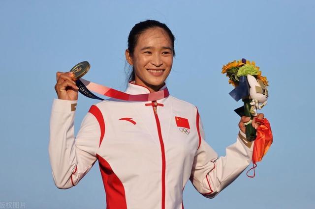 19岁日本体操女队队长或因抽烟被剥夺奥运会资格 奥运金牌得主命运多舛