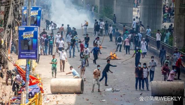 考公引骚乱 孟加拉青年何以走上绝路 青年怒火背后的考公热与社会困境