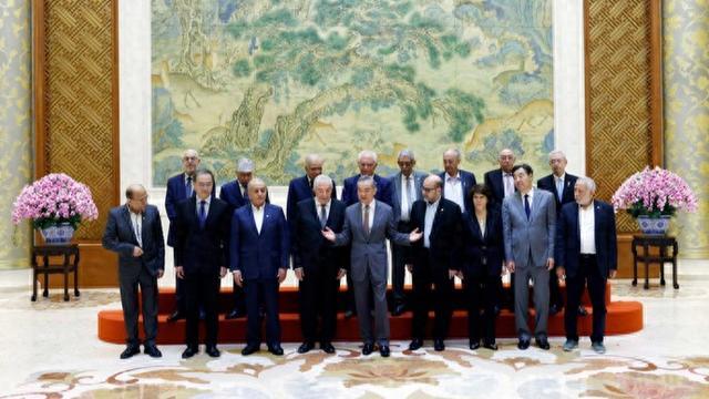 法塔赫副主席感谢中国支持巴勒斯坦 中国助力中东和平里程碑