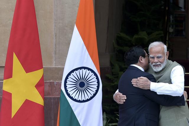 越南总理十年来首访印度