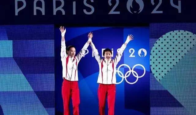 自2022年配对参加国际赛事，陈芋汐、全红婵搭档三年，从无败绩 跳水界的无敌神话