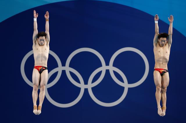 王宗源龙道一男双3米板金牌 中国跳水新辉煌