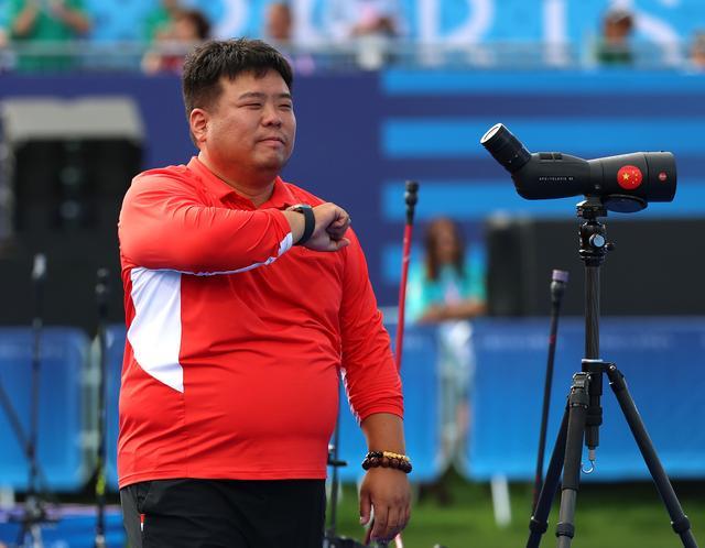 穿中国队服的韩国教练 韩国籍教练权容学值得尊重