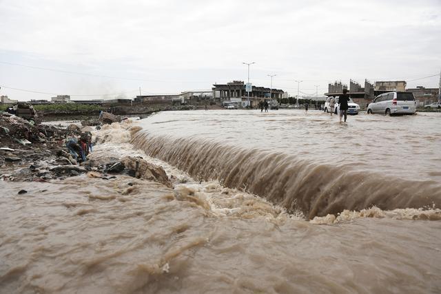 联合国机构：也门暴雨引发洪水逾18万人受灾