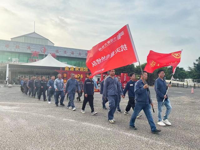 海南人为了防台风有多拼 全民动员筑防线