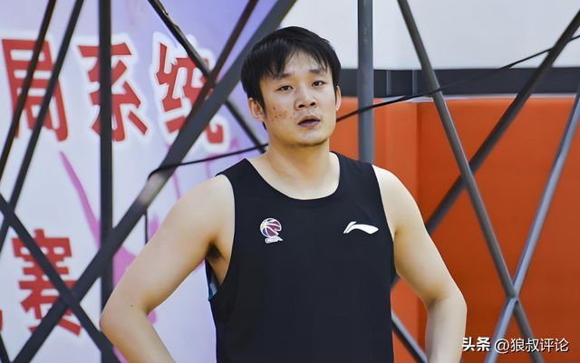 丁彦雨航前队友登陆CBA 身高180曾连挑中国男篮后卫 小丁复出之路艰难