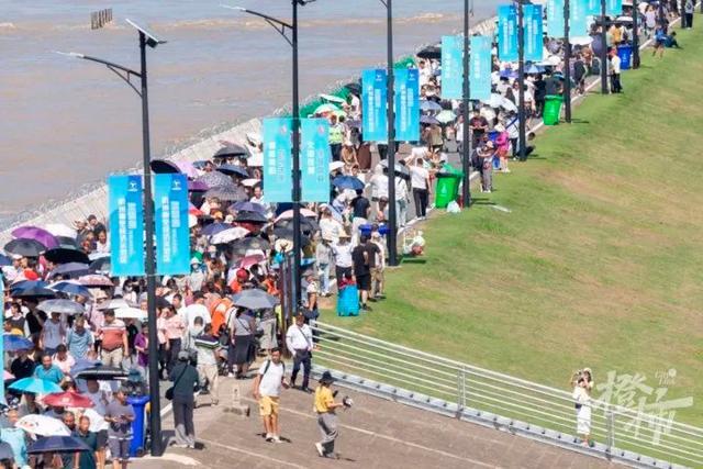 台风“普拉桑”路径登陆点变了 浙江沿海迎暴雨挑战