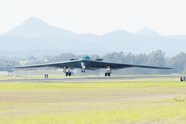 空袭胡塞武装，美军在全球预演什么 隐秘轰炸行动