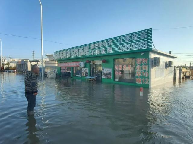 多地出现海水倒灌！专家称与天文大潮有关！ 风暴潮叠加影响显著