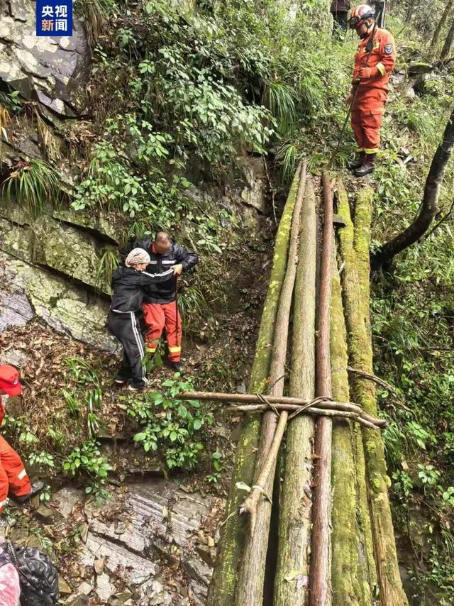 江西首次对5名违规驴友追责 公共资源浪费需担责