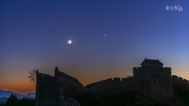 金星伴月将再现夜空 高颜值星月童话