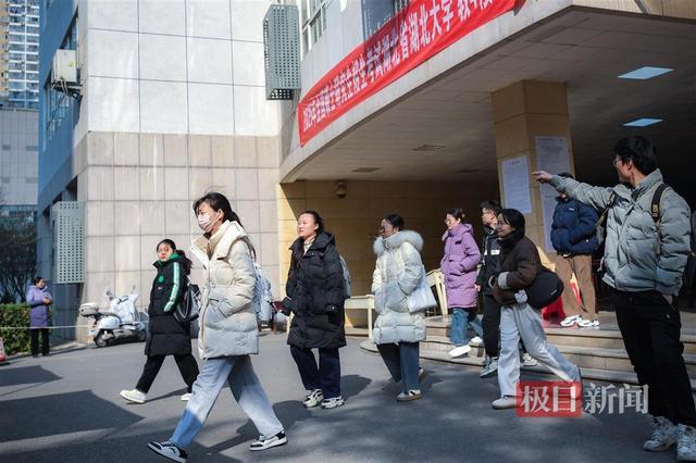 全国硕士研究生考试今日举行 考生满怀信心应考