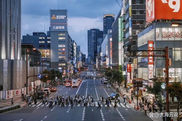 帶娃出逃日本后：遭遇校園霸凌,，從“異類”到優(yōu)秀榜樣