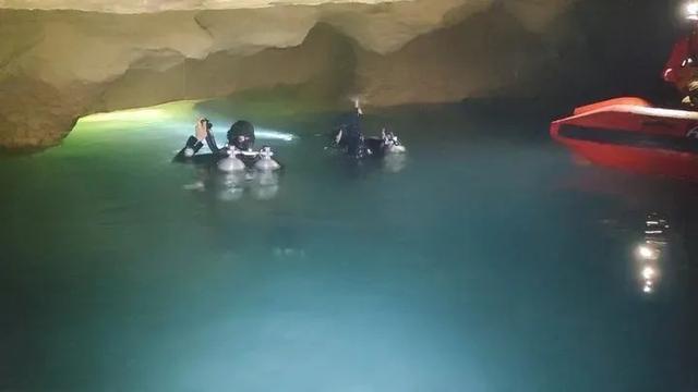 当事人回忆被困洞穴73小时 生死边缘的极限救援