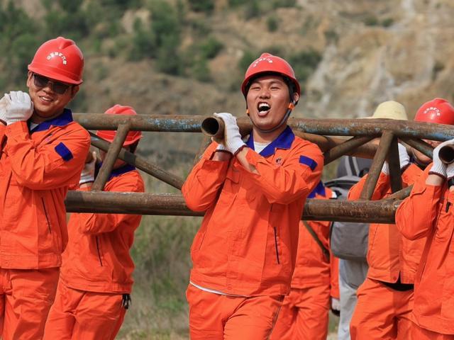 90后小伙11年探獲3座金礦 價(jià)值千億 新時(shí)代地質(zhì)先鋒