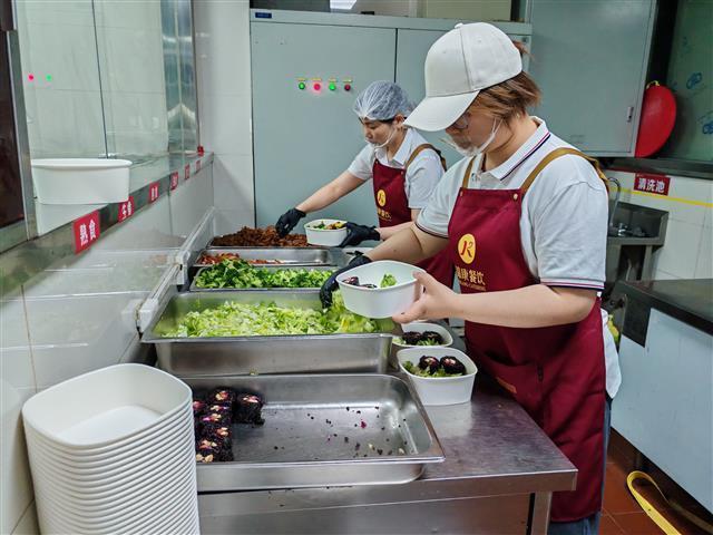 湖北荊州多家醫(yī)院推出減脂餐 科學(xué)飲食助力體重管理