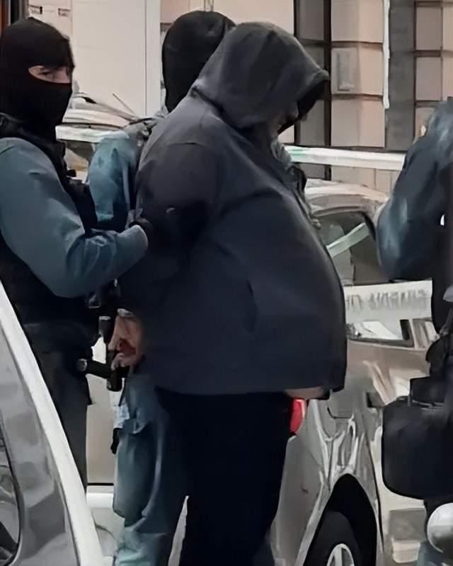 西班牙海灘驚現(xiàn)碎尸 美女游客身首分離