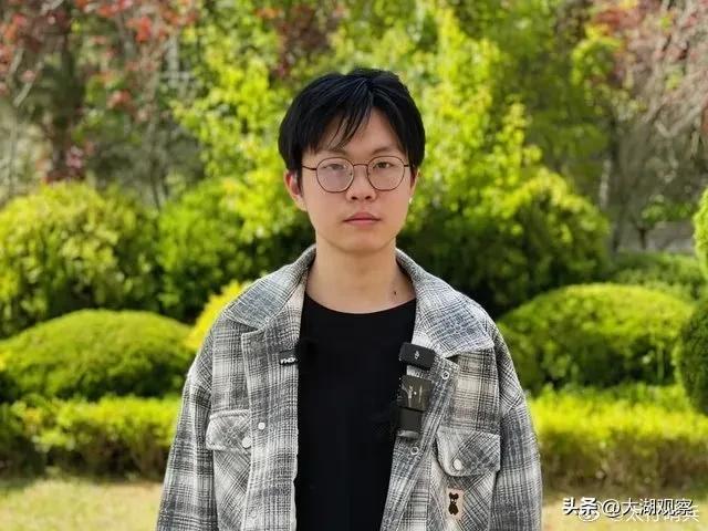 救人缺考小伙獲評見義勇為先進(jìn)個(gè)人 錯(cuò)過考試不后悔