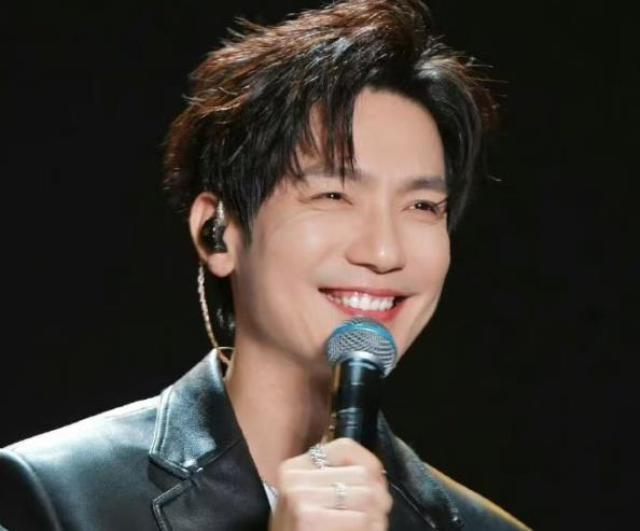 三名国际歌手加盟《歌手2025》 阵容炸翻全网