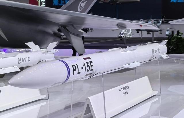 歼-10CE为何在印巴冲突中抢尽风头 空中较量显实力