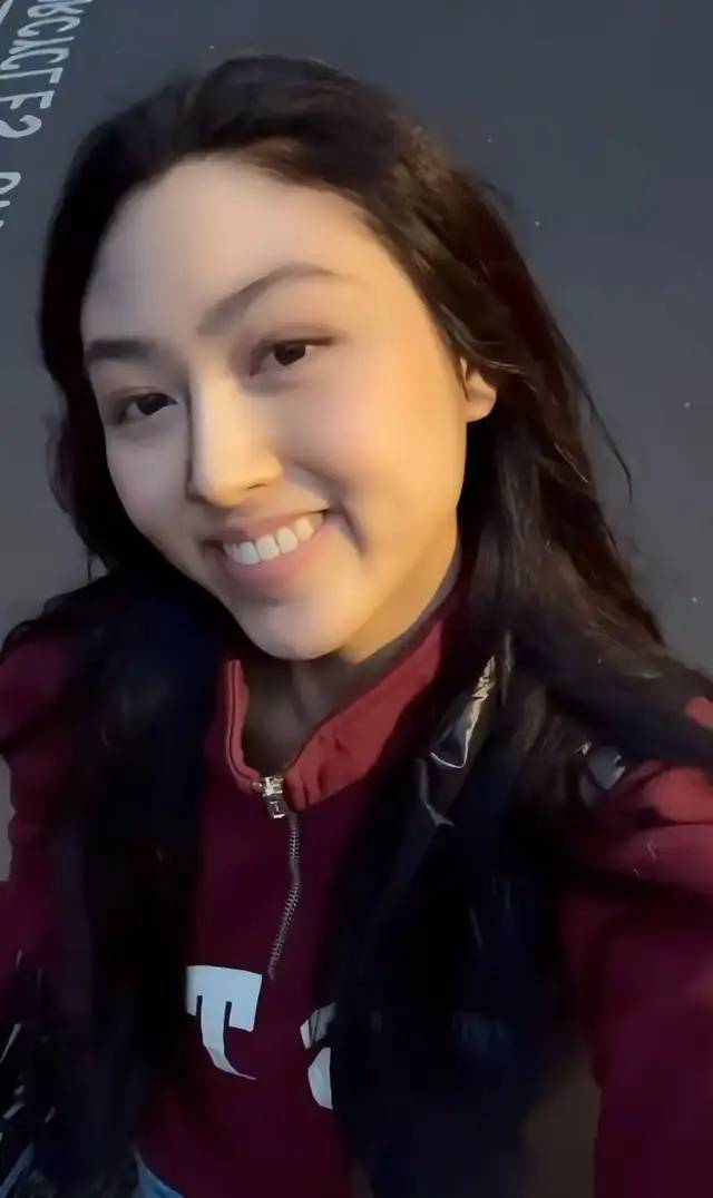 任達(dá)華回應(yīng)女兒繼承房產(chǎn)傳聞 未來(lái)房產(chǎn)將歸屬女兒