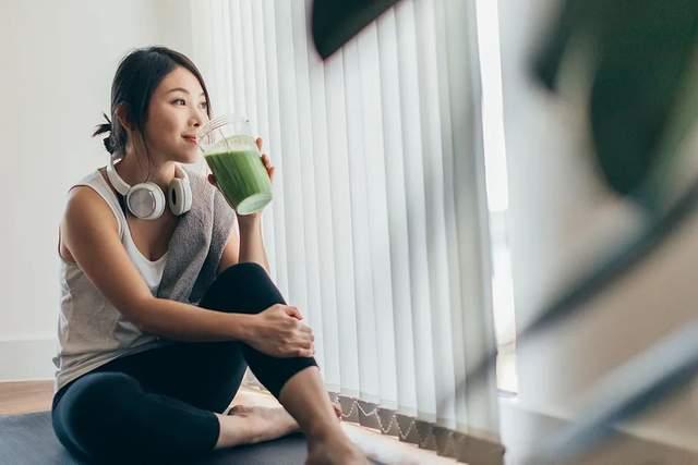 綠化帶里的羽衣甘藍為何成“頂流” 從綠化帶到茶飲界的新寵