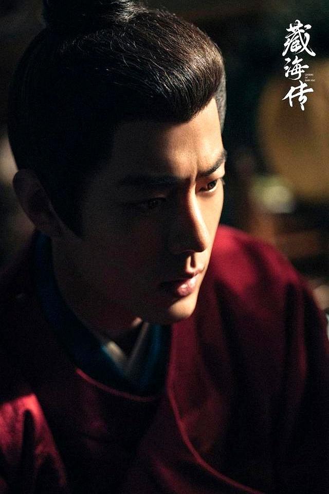 郑晓龙说没把肖战当偶像拍 注重角色而非颜值