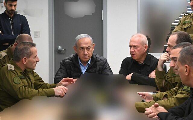 美国调动中东军事资源应对伊以冲突 紧张局势升级
