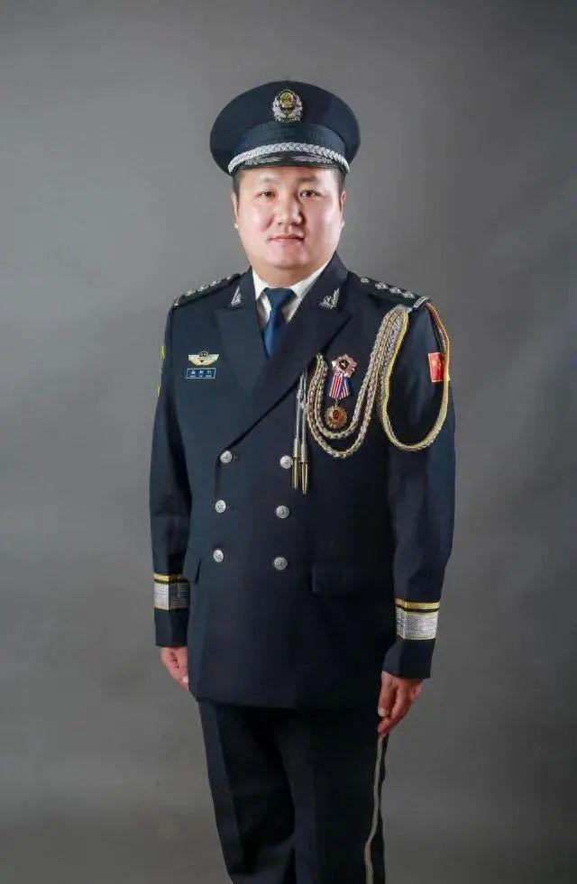 85后杨旭恒递补为河南省委委员 年轻干部的新担当