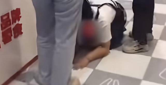 好想來曾因員工辱罵學(xué)生讀死書致歉