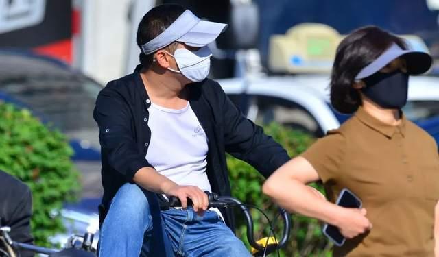 史上最熱夏天 防曬口罩越賣(mài)越貴 防曬商戰(zhàn)升級(jí)