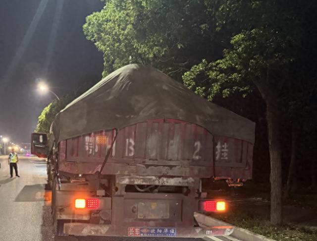 貨車超載這一現(xiàn)象有多嚴(yán)重