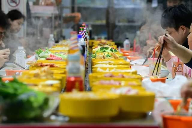 59.9元自助小火锅成巨头新战场 品质与价格的平衡