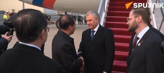 俄高层如期访华透露出怎样的深意 微妙气氛下的战略布局