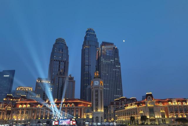 天津?qū)毑卮蚩ǖ匾淮慰磦€夠 探索城市靈魂