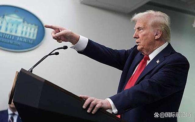 特朗普回应白宫地面出现23米长裂缝 北京的平静回应让白宫死寂
