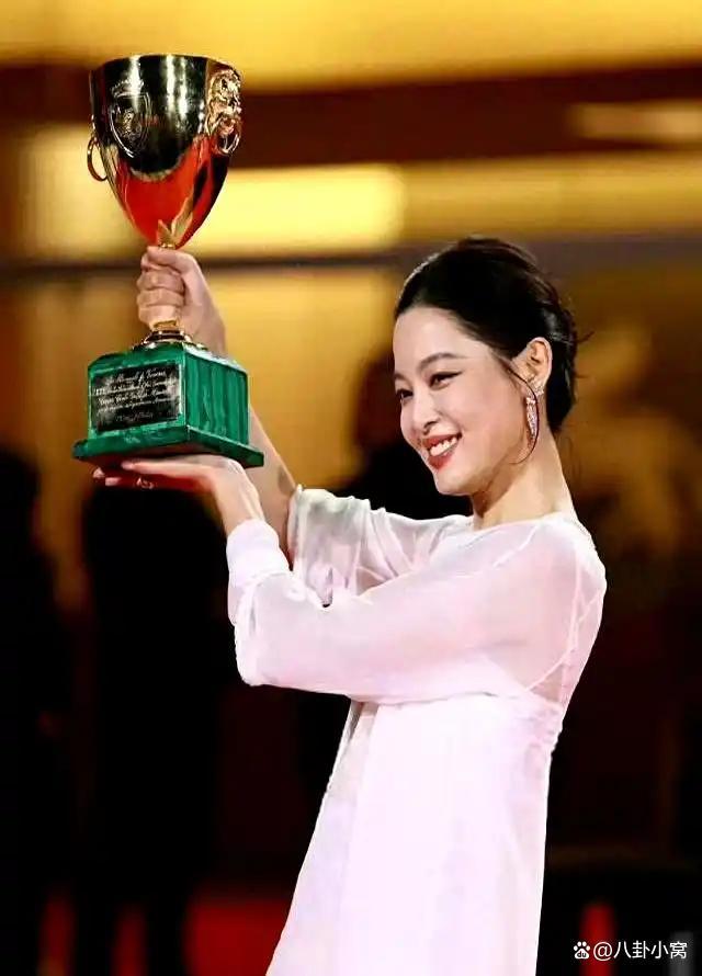 有野心的辛芷蕾从鹤岗闯到威尼斯 梦想成真之路