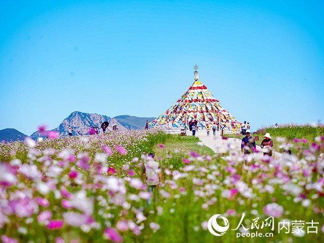 双节将至呼和浩特推出八大主题游线 开启“青城八骏”畅游